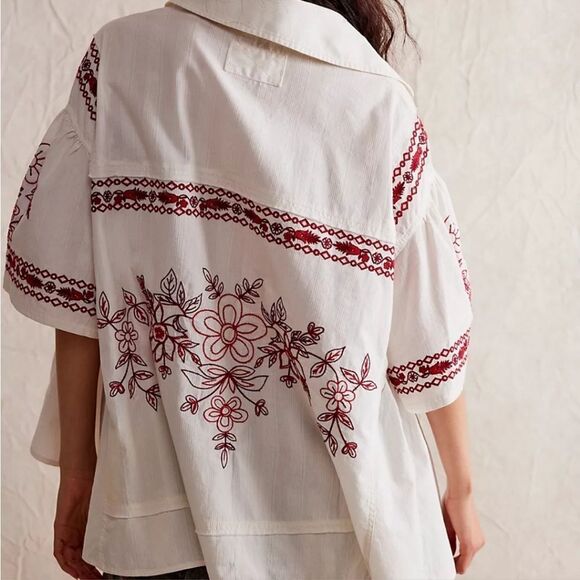 We the Free  Spring Refresh Top In White Embroidered size Large - Picture 4 of 16